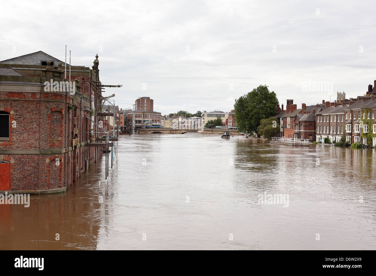 Die Straßen von York, Stadtzentrum in Flut, September 2012 Stockfoto