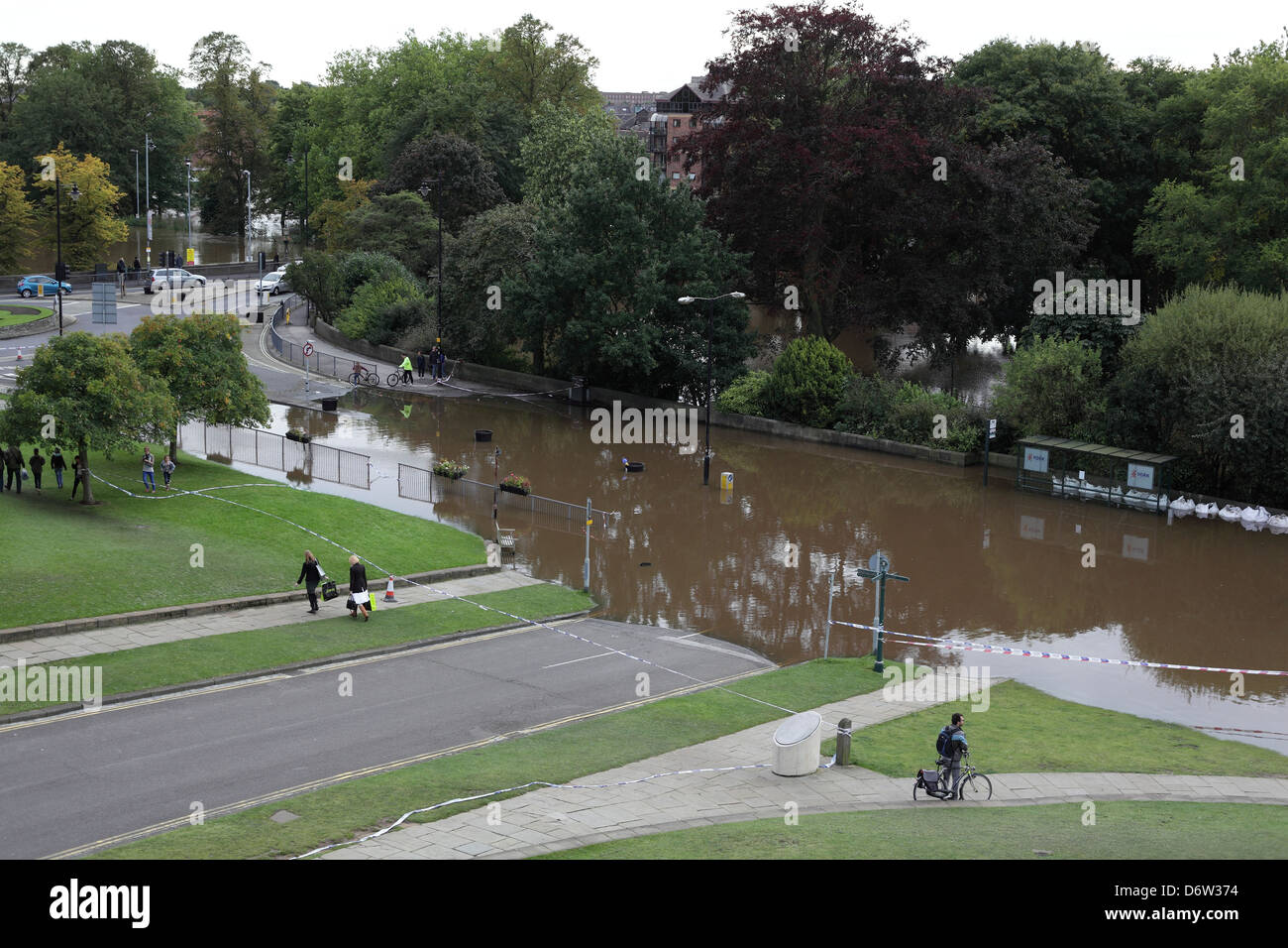 Die Straßen von York, Stadtzentrum in Flut, September 2012 Stockfoto