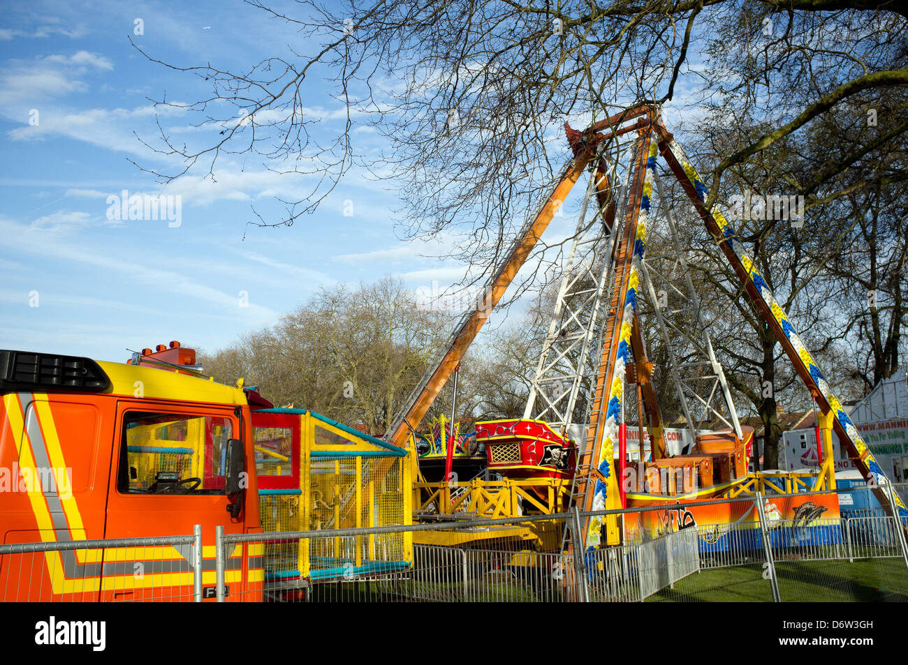 Kirmes in einem lokalen Park reisen Stockfoto