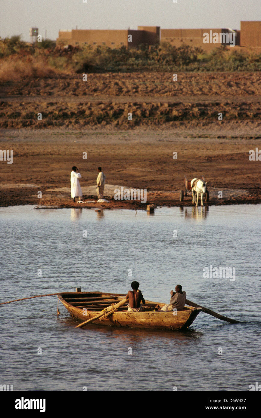 Boat on nile khartoum sudan Fotos und Bildmaterial in hoher Auflösung