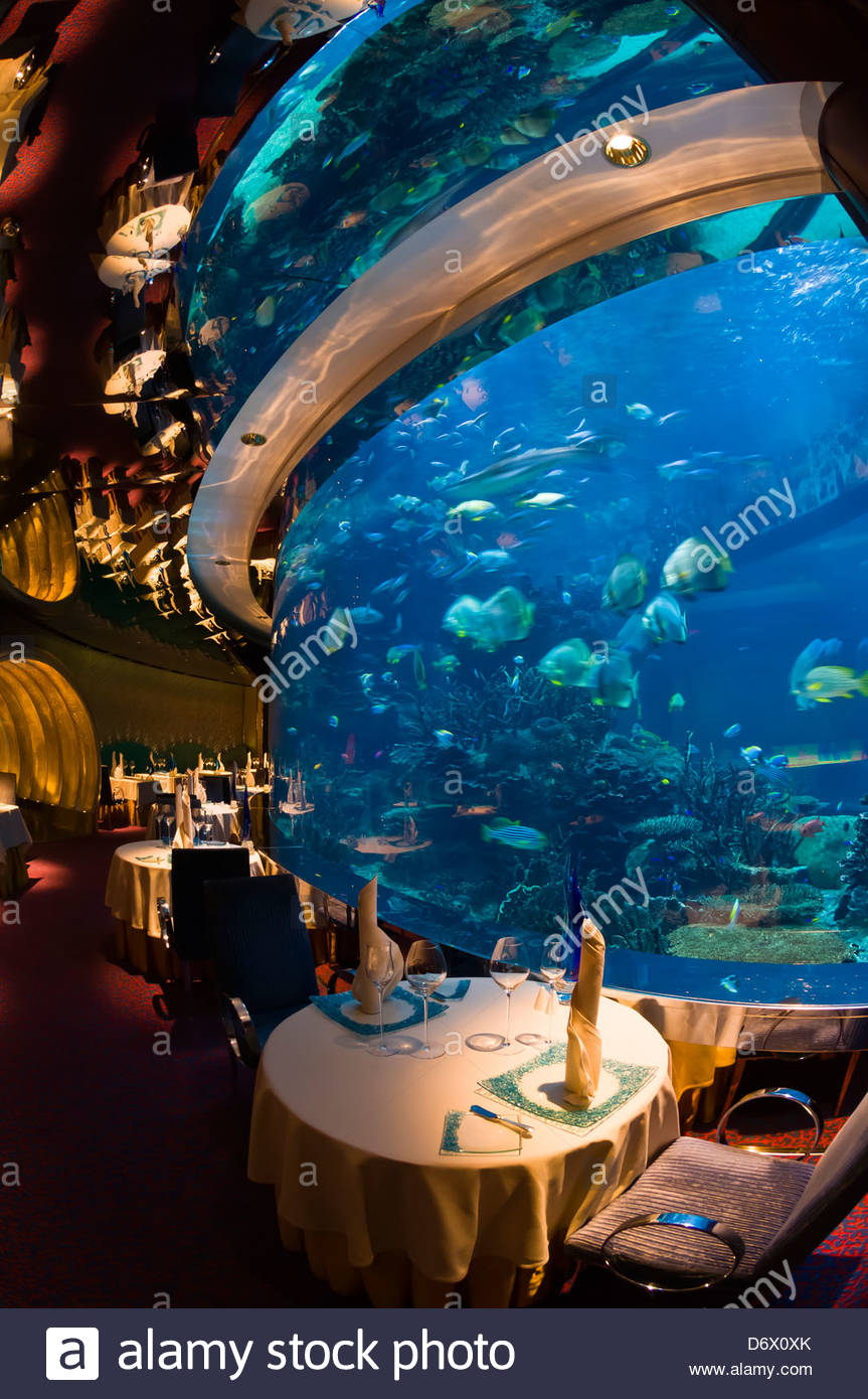 Das Unterwasser Unter Dem Motto Al Mahara Restaurant Im Burj