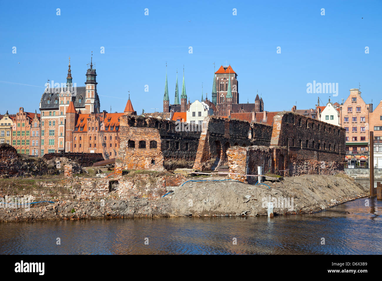 Gdansk aus der Perspektive der Ruinen, Polen Stockfoto