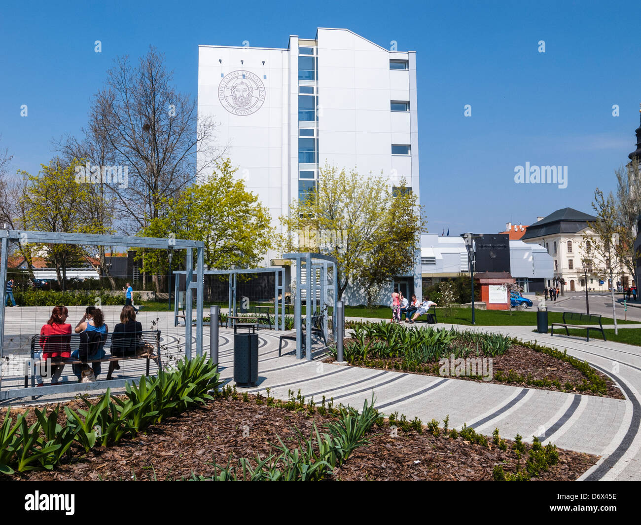 Trnavska Univerzita, Trnava, sonniger Tag Stockfoto