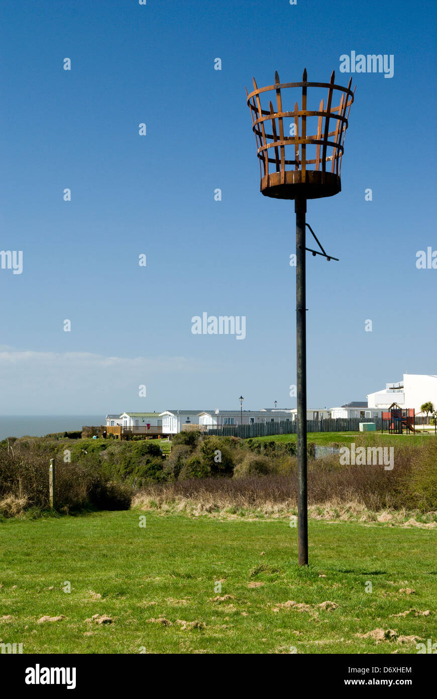 Millennium-Leuchtfeuer und Fontygarry Ferienpark, täglicher, Vale von Glamorgan, Süd-Wales, uk. Stockfoto