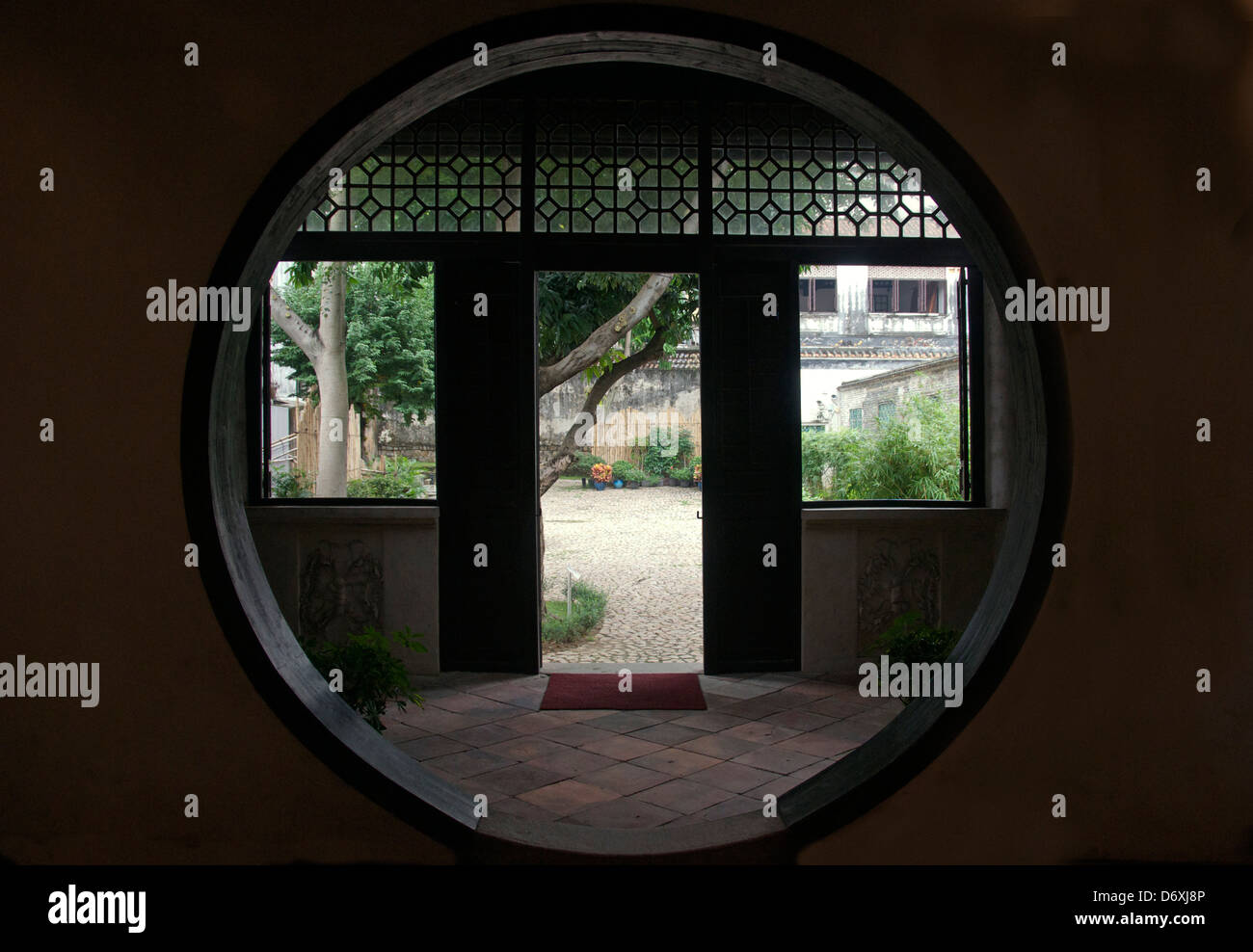 Rundes Fenster Mandarin House Macau Stockfoto