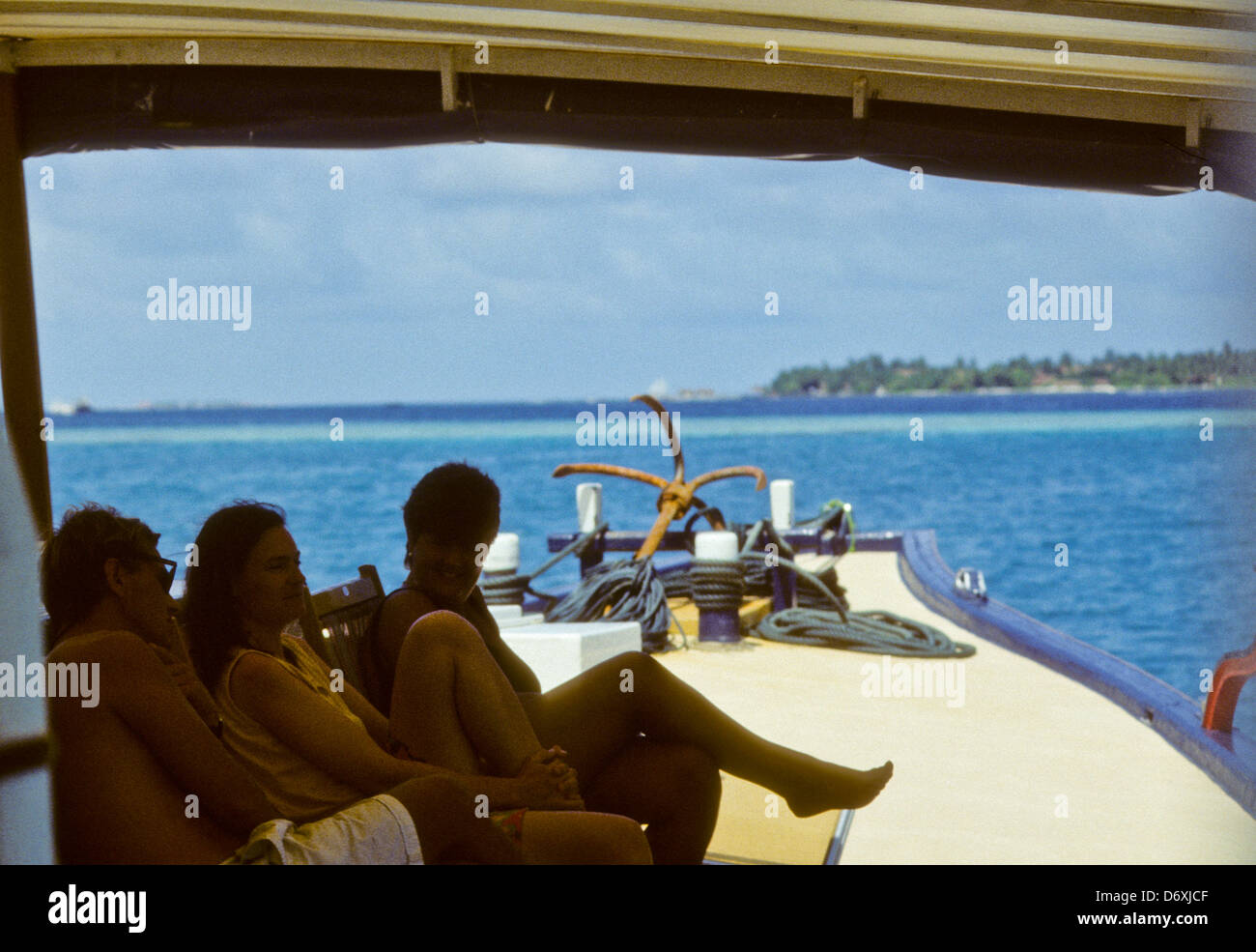 Tauchboot, Scuba Diving Safari im gesamten Nov1993 Digital Unterwasser schieben-Konvertierung, Malediven, Inseln, Malediven, Indischer Ozean Stockfoto