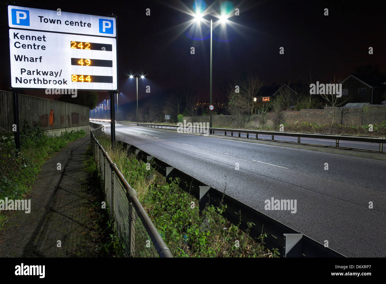 LED-Straßenbeleuchtung Stockfoto