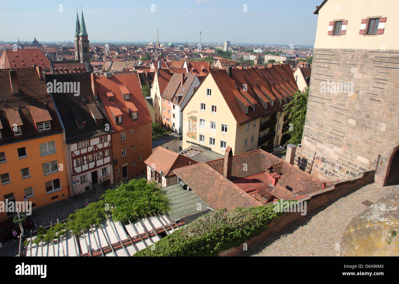 Nürnberg, Deutschland, Stadtbild mit Zwillingstuermen St. Sebalduskirche Stockfoto