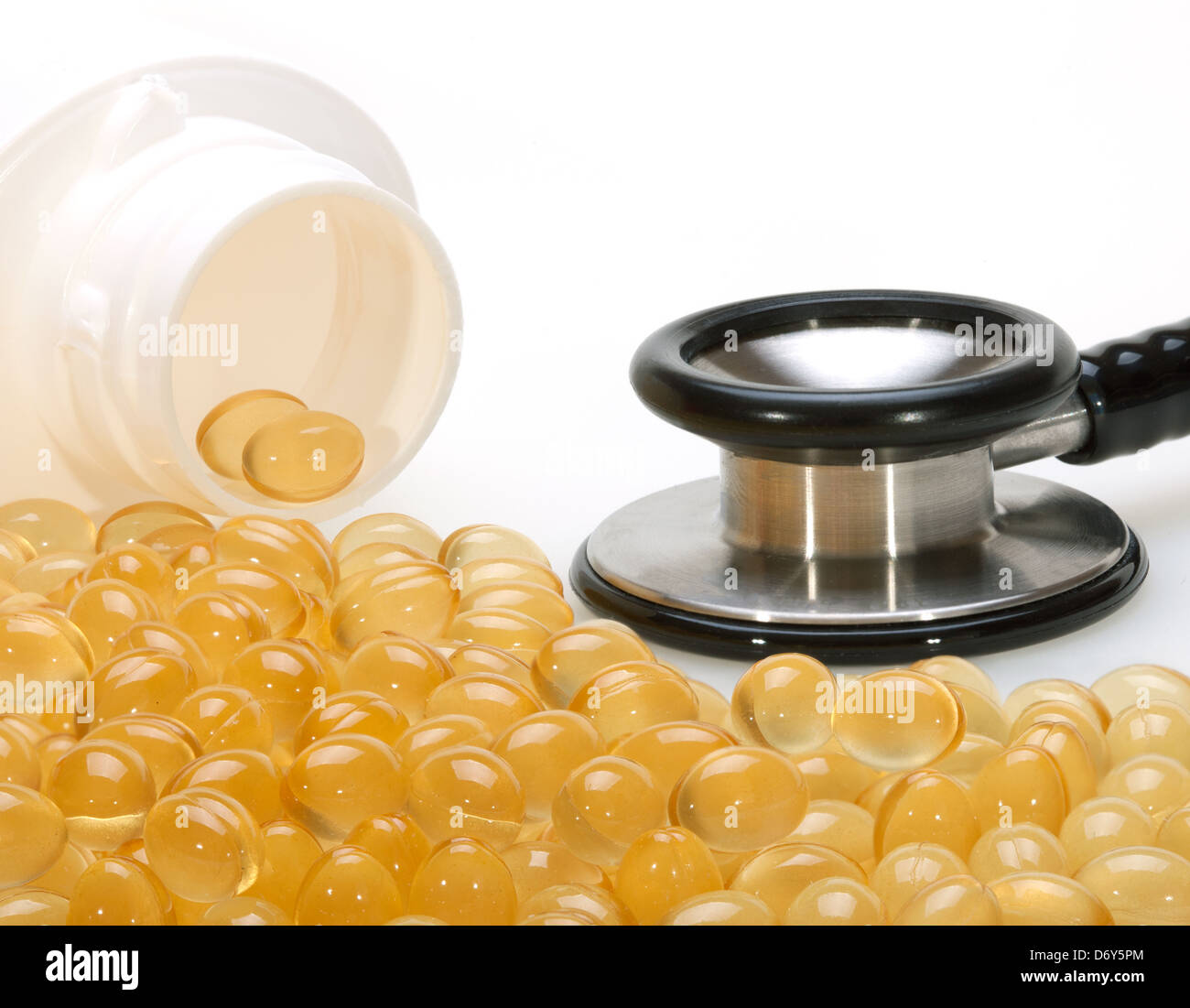 Knoblauch-Öl-Kapseln für gesundes Herz Stockfoto
