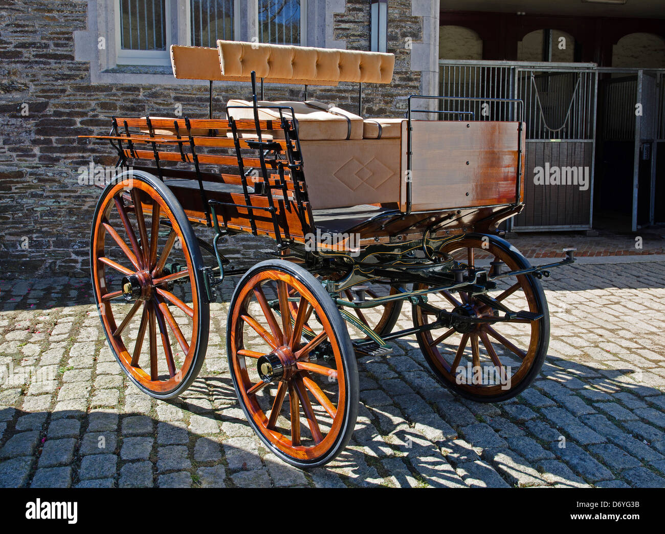 Ein 19. Jahrhundert Wagen einst bei Tregothnan Estate in Cornwall, Großbritannien Stockfoto