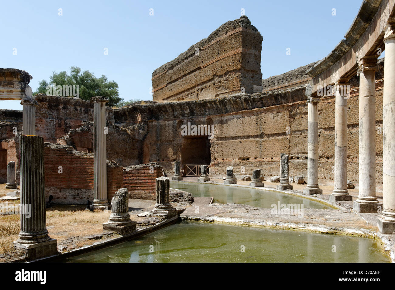 Villa Adriana. Tivoli. Italien. Teil Blick auf den einzigartigen Teatro Marittimo oder maritime Theater, das die schönsten Gebäude ist Stockfoto