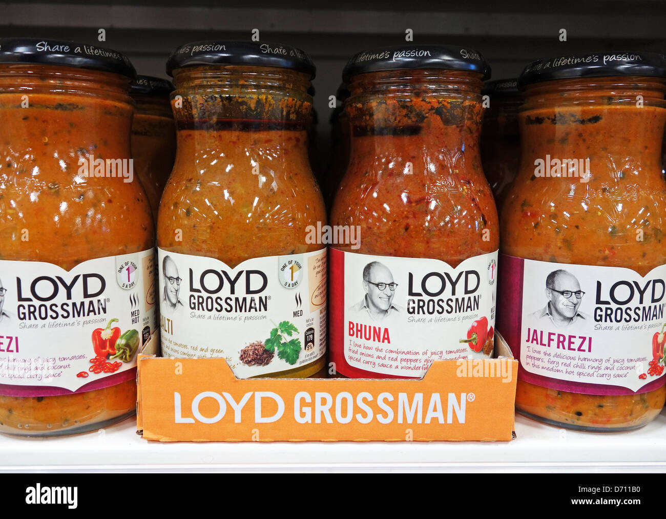 Gläser von Loyd Grossman curry-sauce Stockfoto
