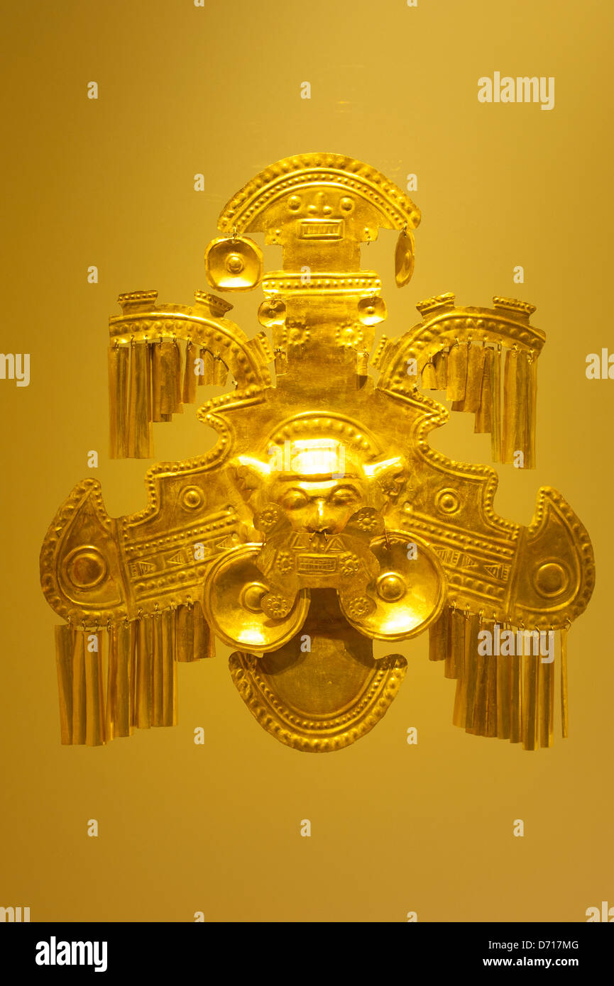 Goldene Artefakt aus Yotoco Malagana Stamm In das Gold-Museum In La Candelaria, die alte Stadt von Bogota, Kolumbien Stockfoto