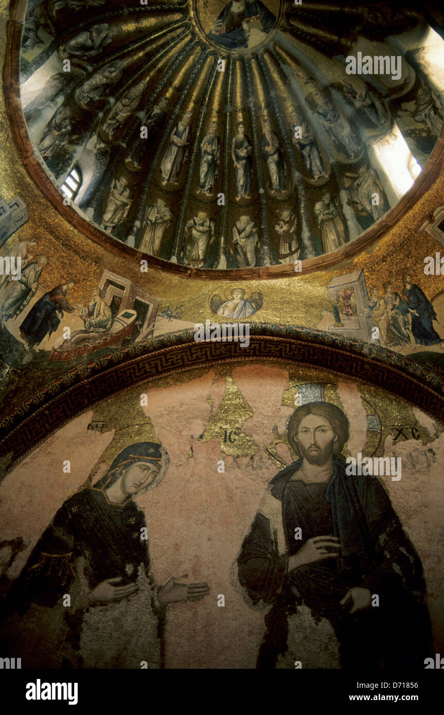 Türkei, Istanbul, Kariye byzantinische Kirche (Museum), Christus und seine Apostel Mosaik an Decke Stockfoto