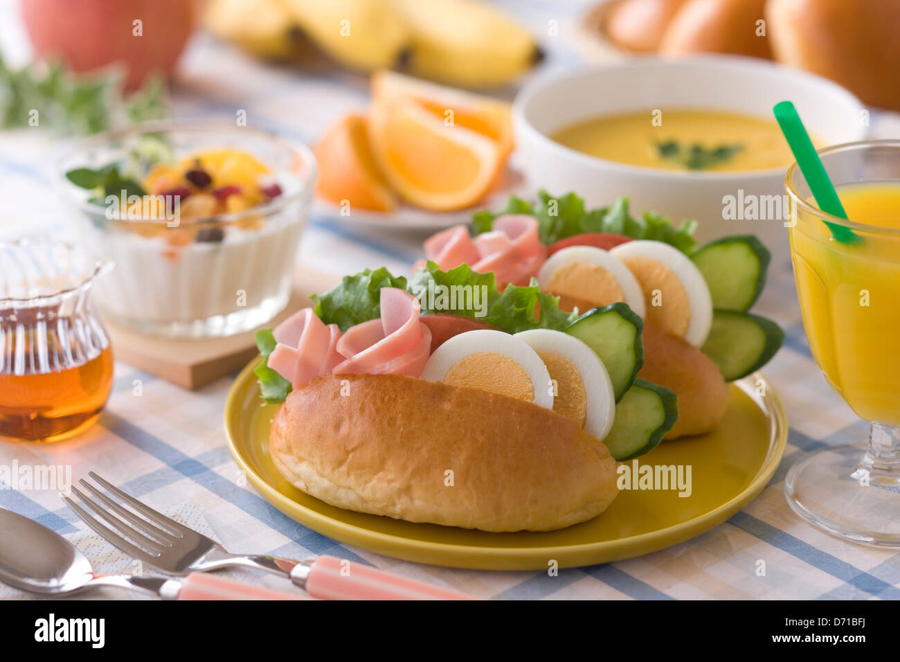 Roll-Sandwiches zum Frühstück Stockfoto