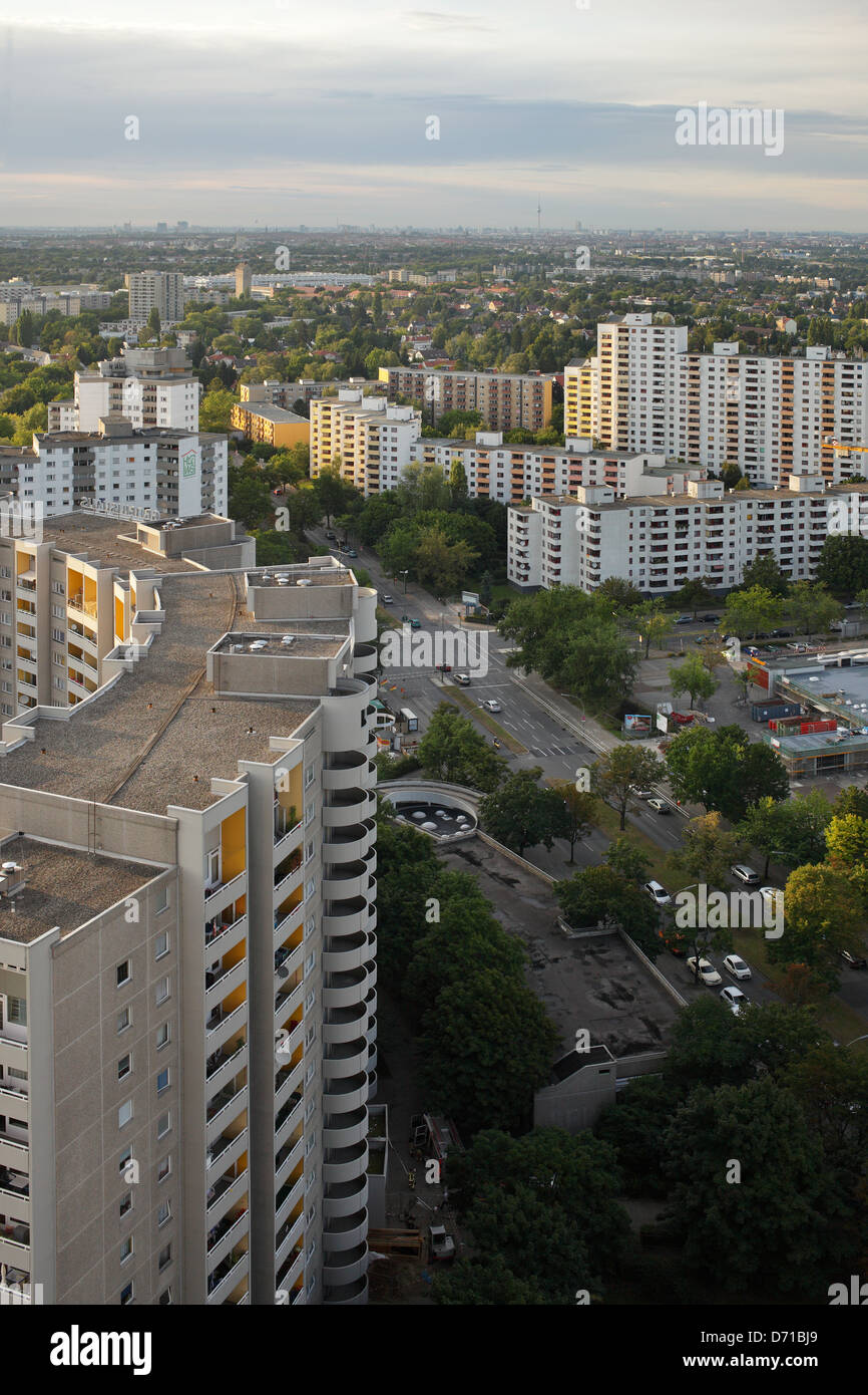 Berlin, Deutschland, Wohngebäude der Gropius-Stadt in Neukölln Stockfoto