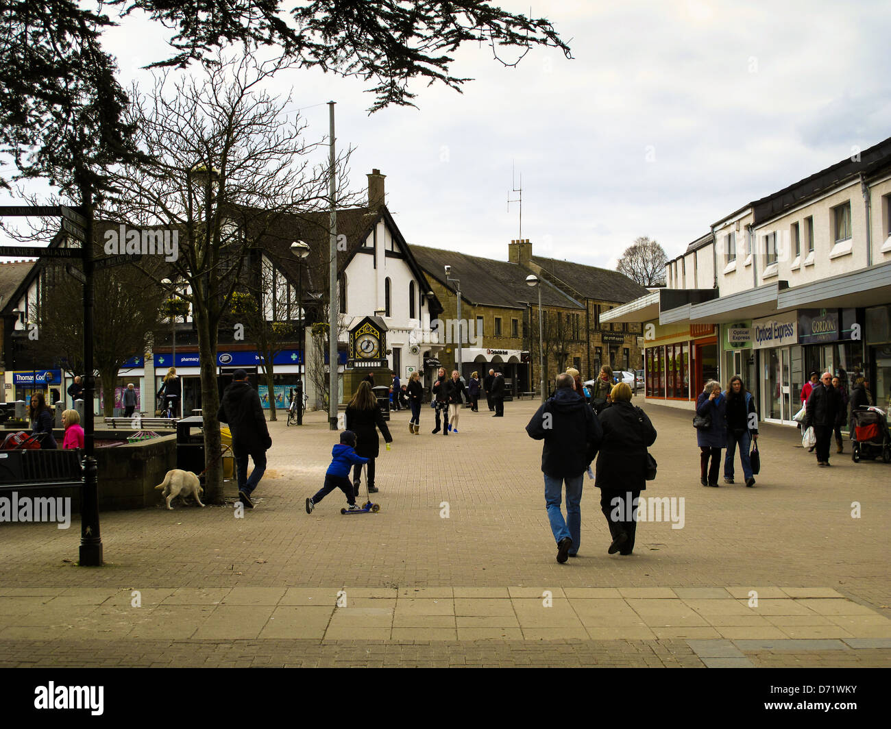 Main Street Milngavie Fußgängerzone East Dunbartonshire Stockfoto