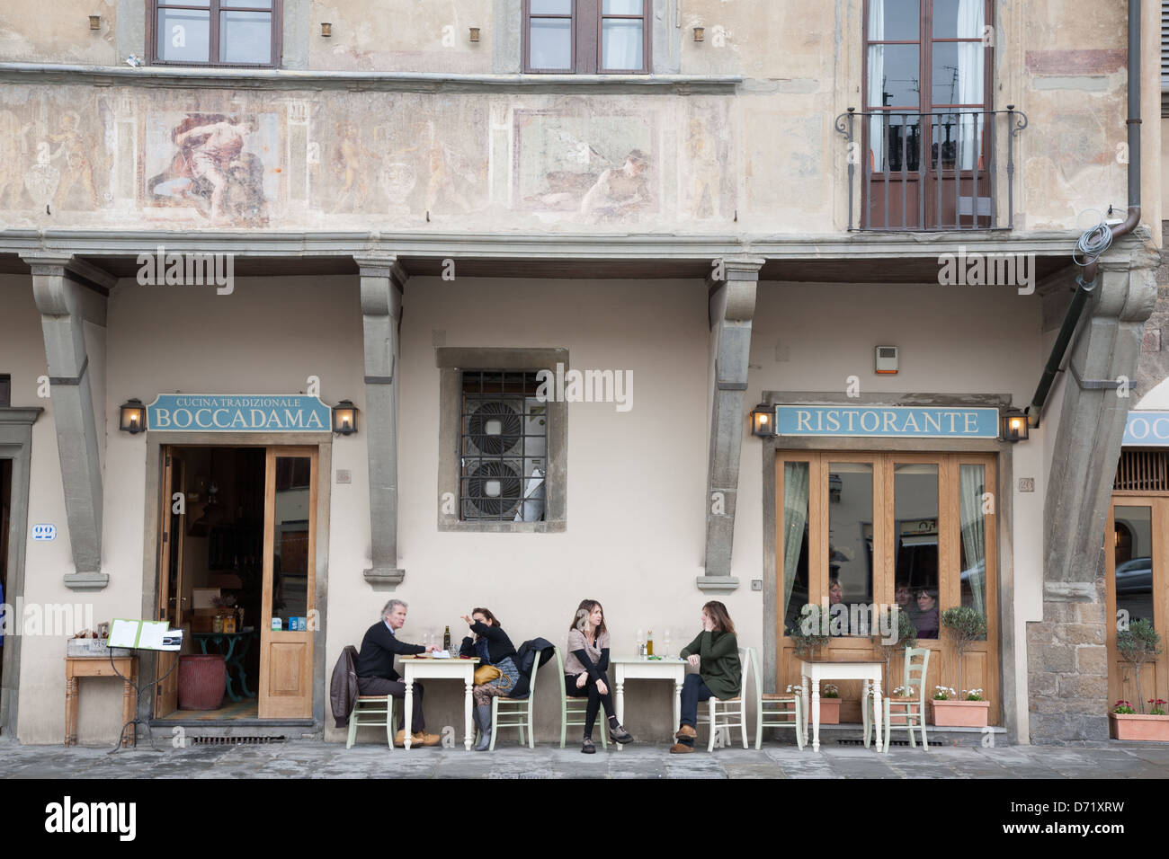 Boccadama-Restaurant-Terrasse; Piazza di Piazza Santa Croce, Florenz; Italien Stockfoto