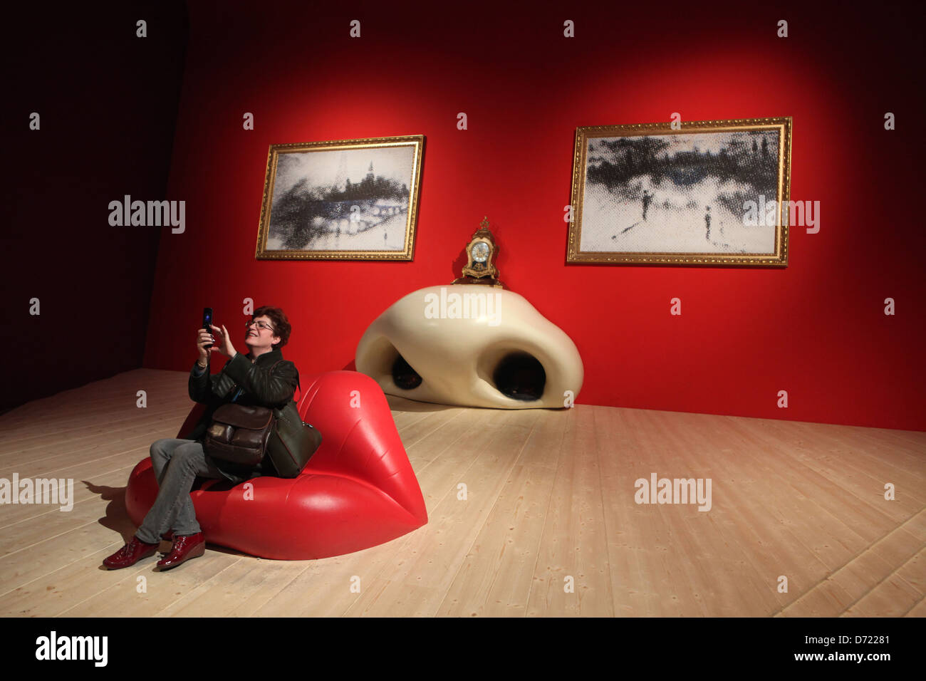 Installation "Mae West Gesicht" (1934) von spanischen Surrealisten