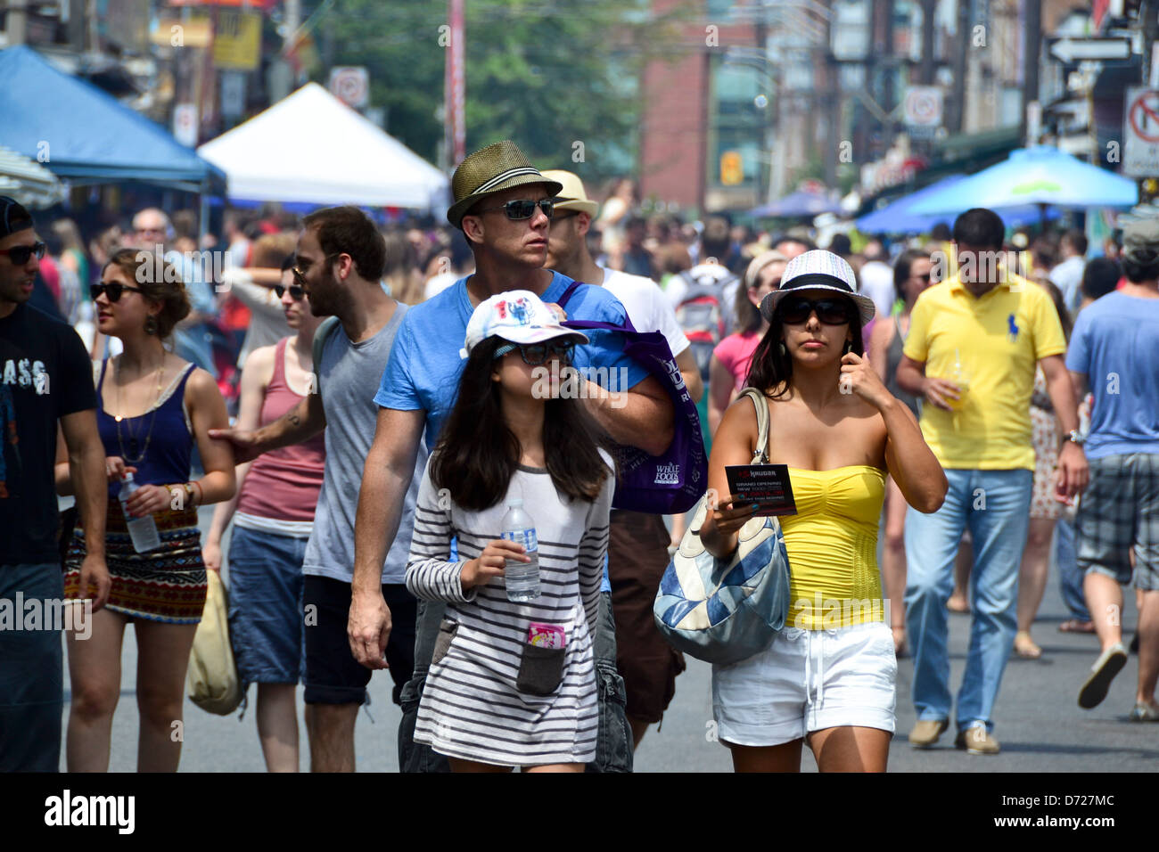 Kensington Market ist eine markante multikulturelle Nachbarschaft in Downtown Toronto, Ontario, Kanada. Stockfoto