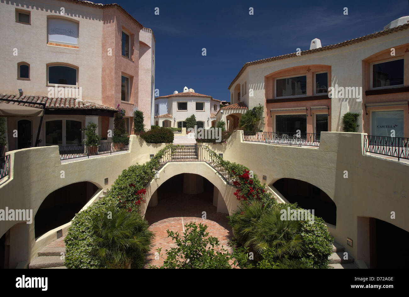 Porto Cervo, Italien, ein Hof der Promenade du Port Stockfoto