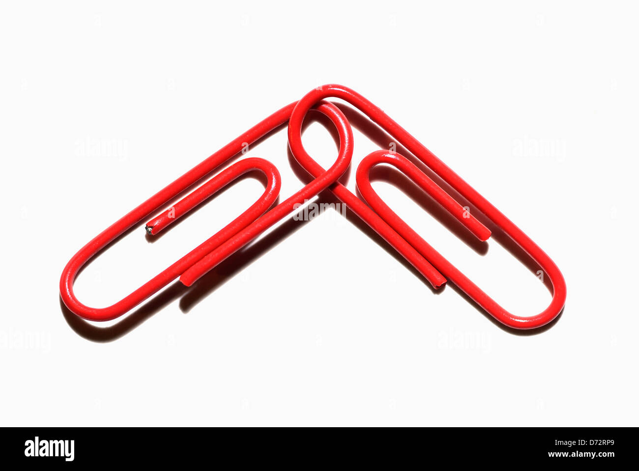 Zwei rote Heftklammern, symbolische Foto rot-rote Koalition Stockfoto