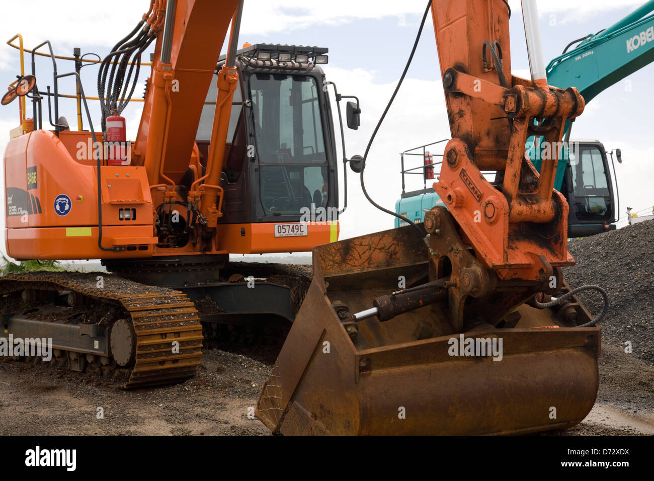 Bagger erdbewegungsmaschinen -Fotos und -Bildmaterial in hoher ...