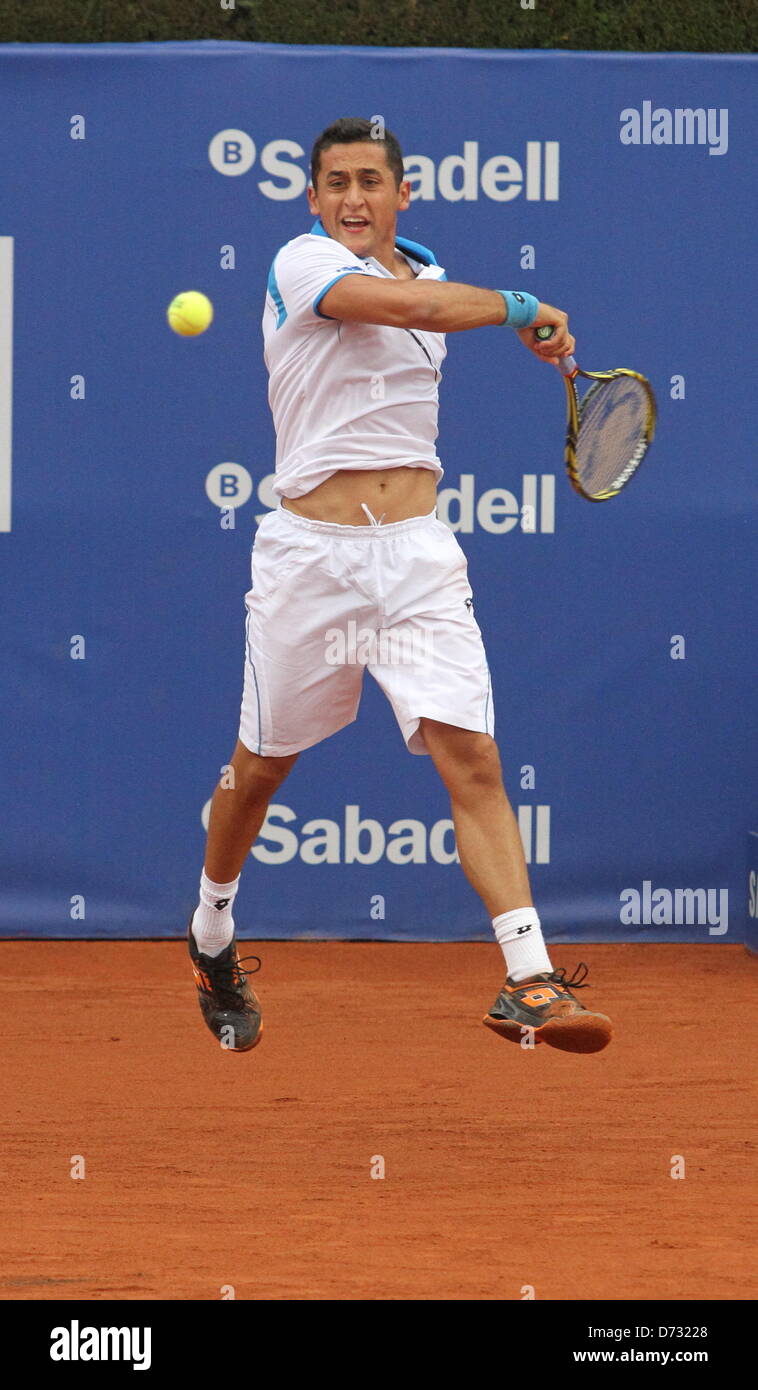 27.04.2013. Barcelona, Spanien. Barcelona Open Banc de Sabadell Trofeo Conde de Godo. Bild zeigt Nicolas Almagro in Aktion beim Spiel gegen Philipp Kohlschreiber am Tennis Barcelona Stockfoto