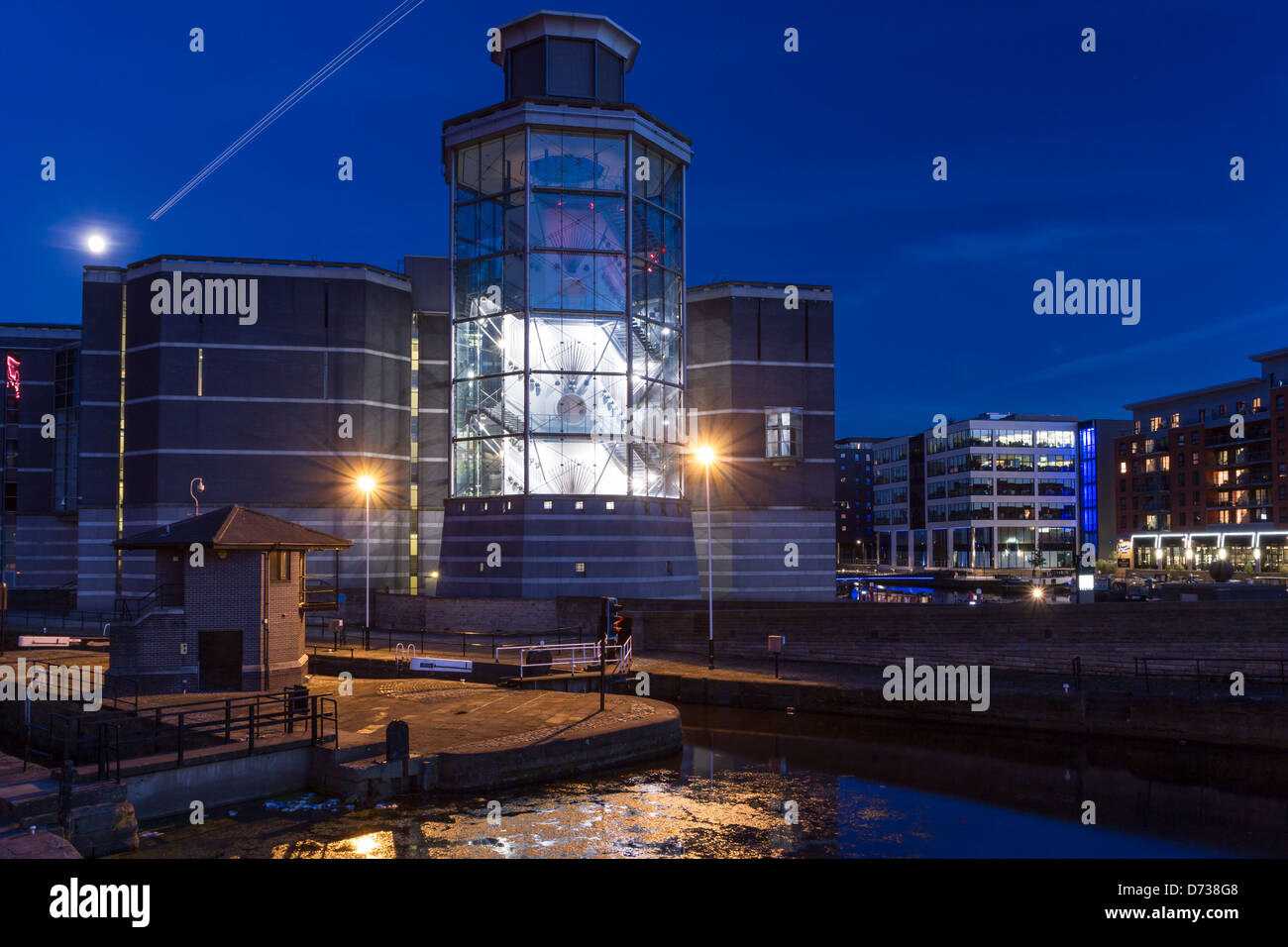 Leeds in der Nacht, Clarence Dock Stockfoto