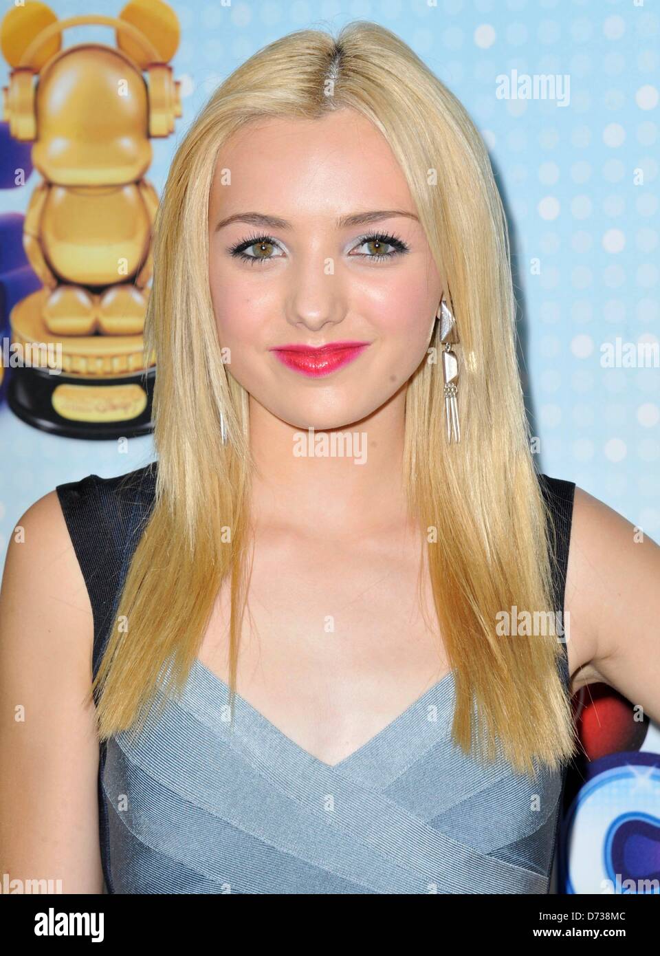 Peyton List im Ankunftsbereich für Radio Disney Music Awards, Nokia Theatre L.A. Live, Los Angeles, CA 27. April 2013. Foto von: Dee Cercone/Everett Collection Stockfoto