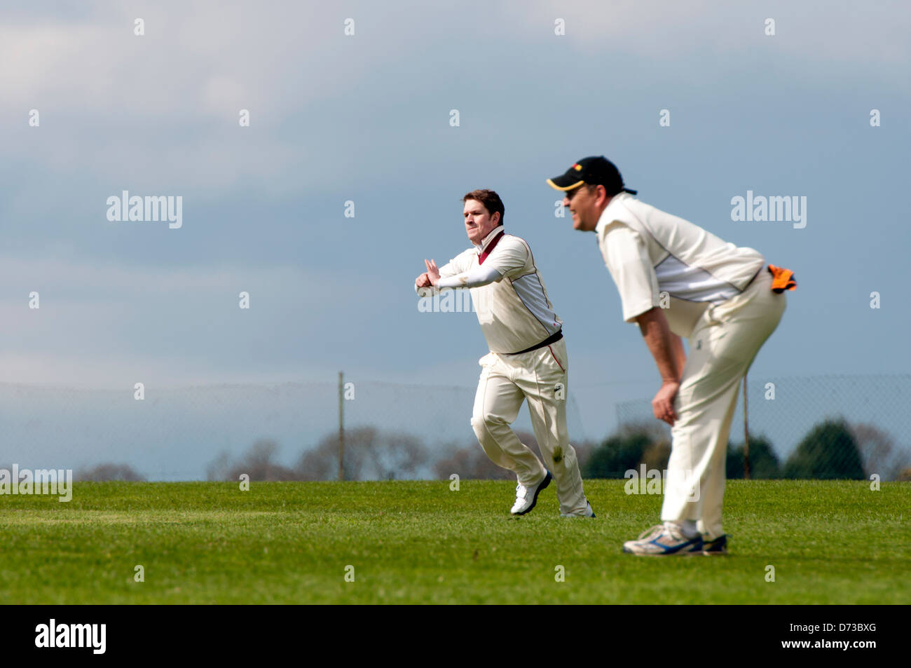 Dorf Cricket auf Lauch Wootton Stockfoto