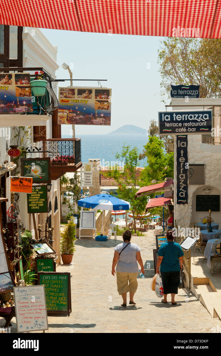 Straßenszene in Kalkan, Mittelmeer, Türkei Stockfoto