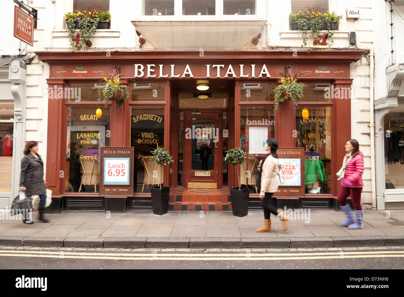 Das italienische Restaurant Bella Italia, niedrige Petergate, York, Yorkshire UK Stockfoto