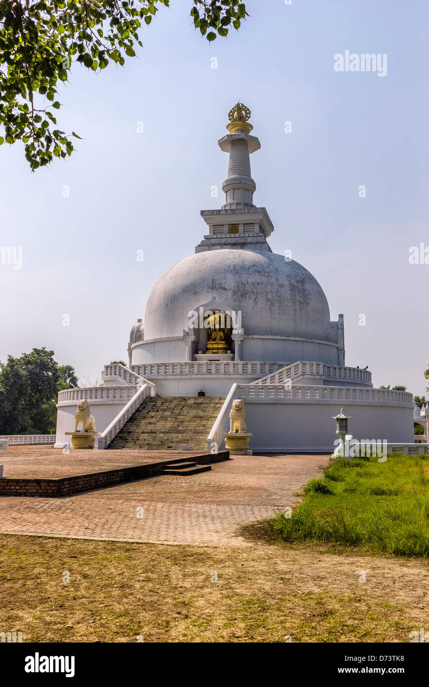 World Peace Pagoda bei Dämmerung, Vaishali, Patna, Bihar, Indien. Stockfoto