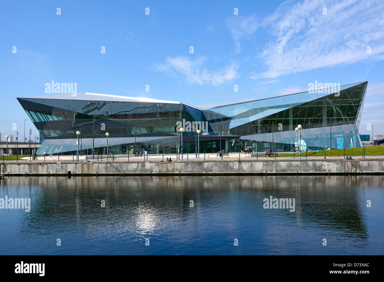 Ausstellungen und Ausstellung über nachhaltige Stadtentwicklung von Siemens im Royal Victoria Dock in East London, England Stockfoto