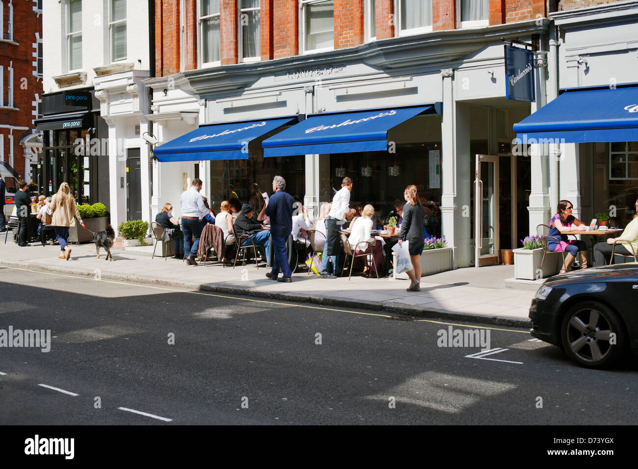 Carluccio Restaurant im Sonnenschein, Paddington Street, Marylebone, London W1, England, UK, Europa Stockfoto