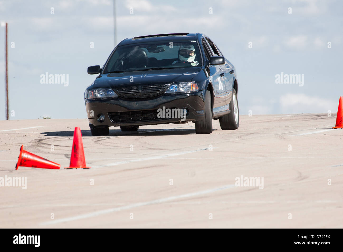 Eine 2003 schwarze Lincoln LS ein Autocross-Rennen auf eine Regionalveranstaltung Sports Car Club of America (SCCA) Stockfoto