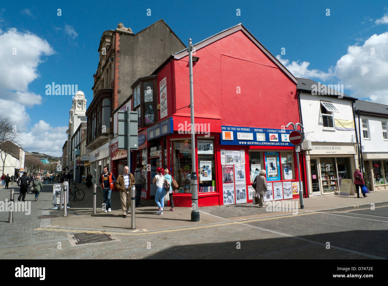 Ein Blick auf die Ecke der Oxford Street und Plymouth Street, Swansea, Südwales, UK KATHY DEWITT Stockfoto
