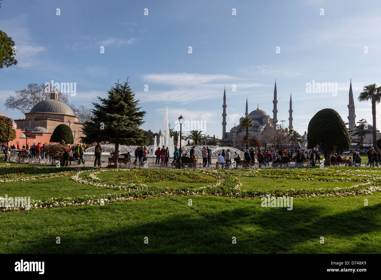 Blick vom Sultanahmet Park in der Nähe von Hagia Sophia, Istanbul, Türkei. Stockfoto