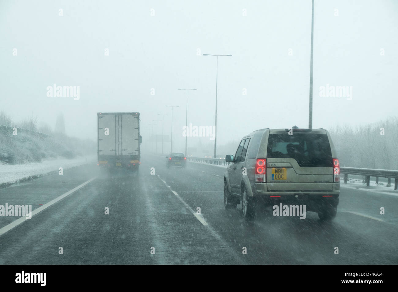 Fahren auf der Autobahn bei schlechten Wetterbedingungen, UK Stockfoto