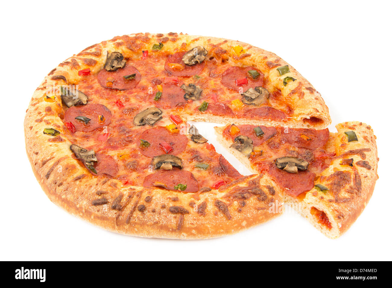 Ganze Peperoni Pizza Draufsicht mit einer Scheibe geschnitten Stockfoto