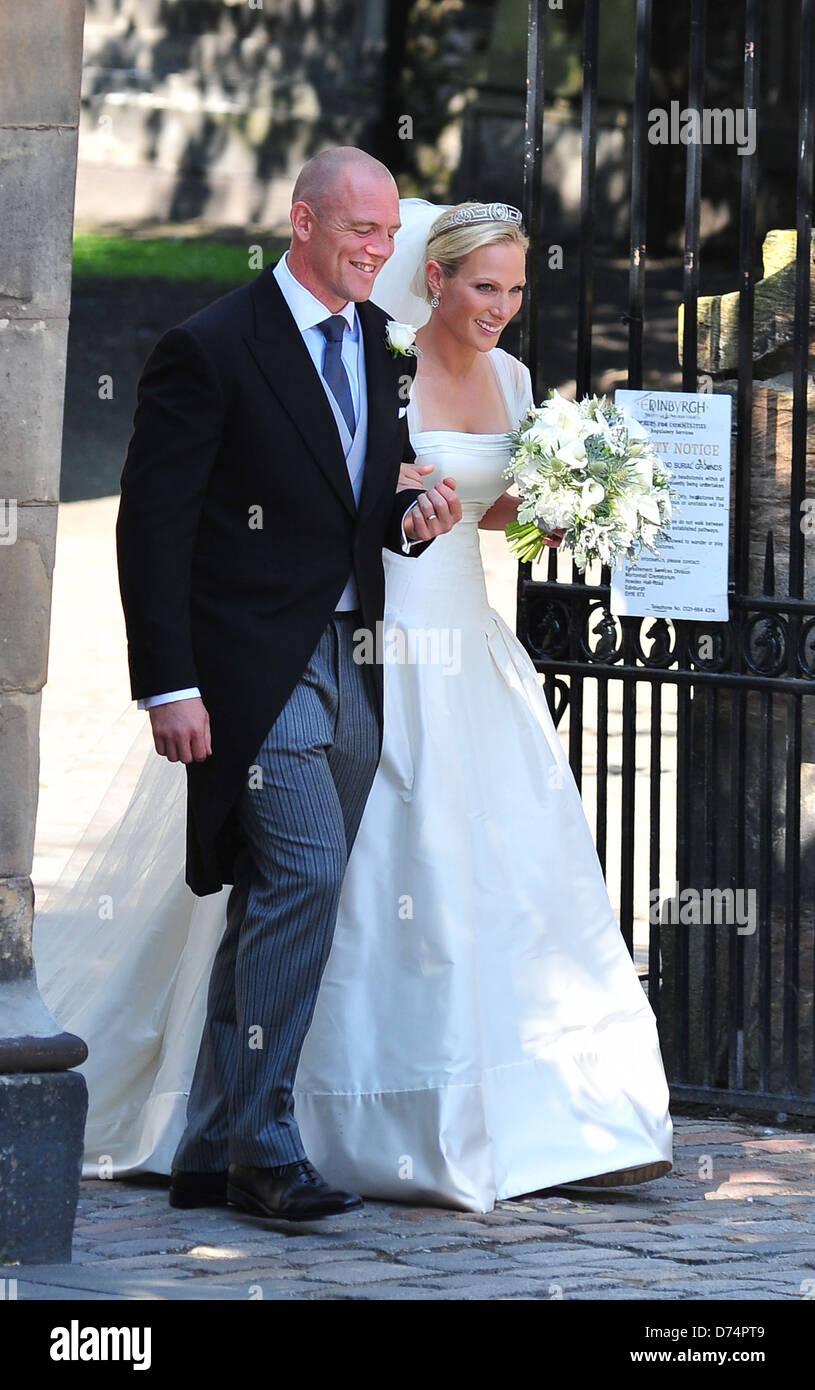 Mike Tindall und Zara Phillips die Hochzeit von Zara Phillips und Mike  Tindall im Canongate Kirk Edinburgh, Schottland - 30.07.11 Stockfotografie  - Alamy