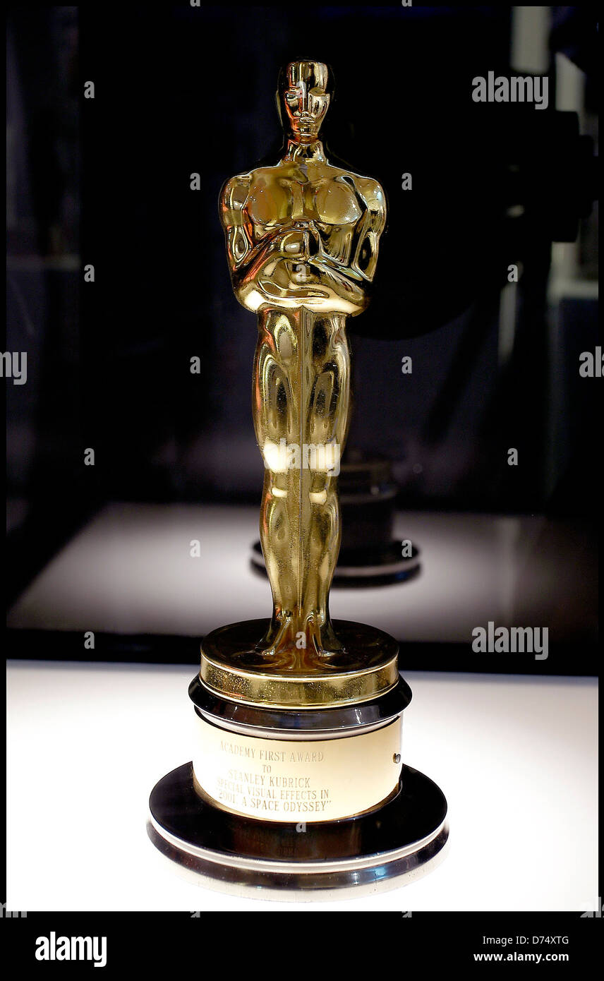 Oscar Stanley Kubrick gewann für "2001: A Space Odyssey" Stanley Kubrick Ausstellung mit Filmrequisiten und Kostüme, statt auf Stockfoto