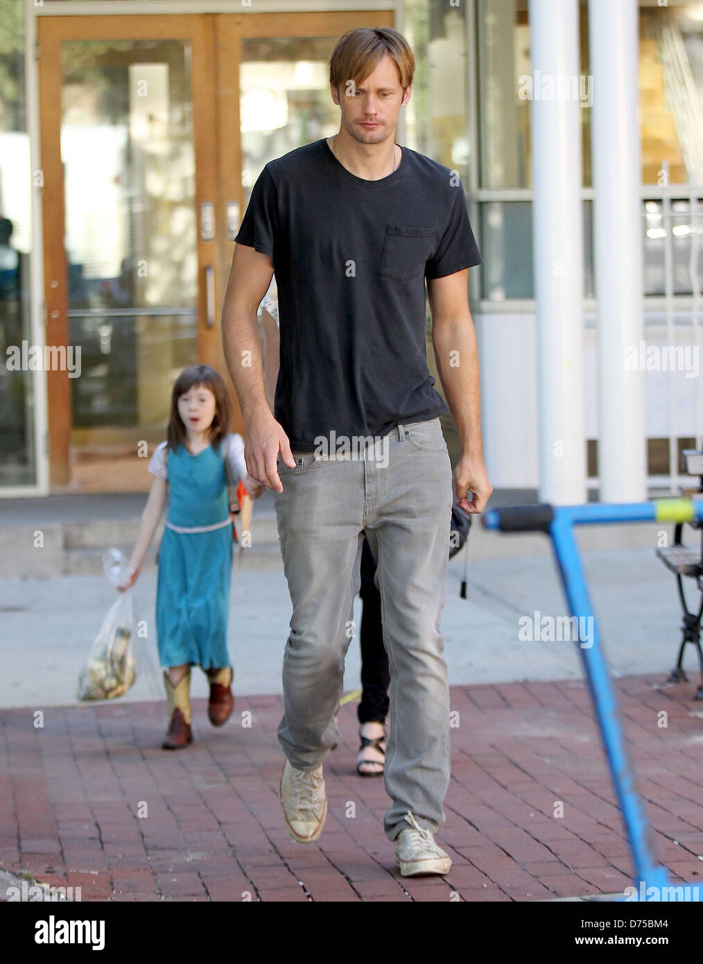 Alexander Skarsgard Stockfotos Und Bilder Kaufen Alamy
