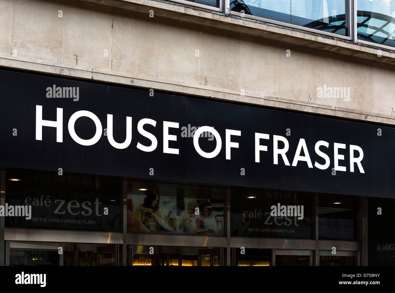 House of Fraser Store auf Briggate, Leeds, West Yorkshire, Großbritannien Stockfoto