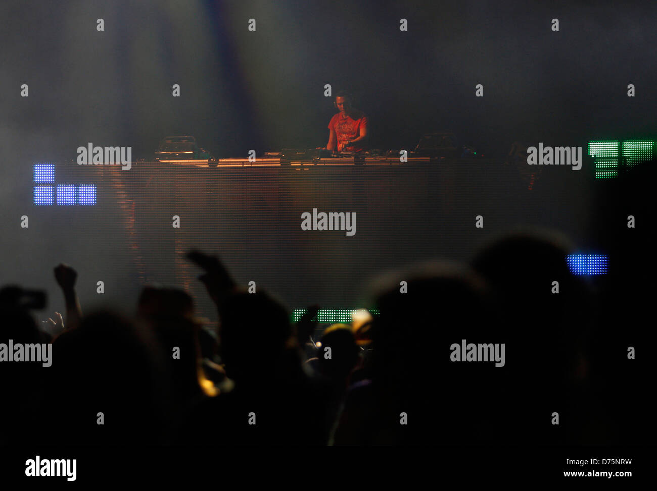 DJ Tiesto führt während eines live-Events in der spanischen Baleareninsel Ibiza. Stockfoto