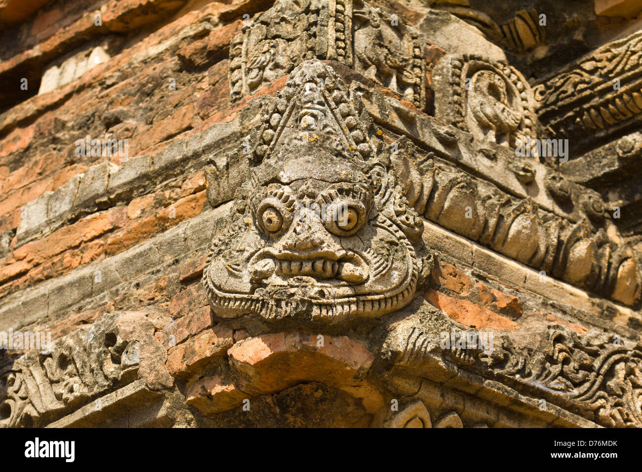 Beängstigend Wand Carving - Tayokepyay-Tempel in Bagan, Myanmar 3 Stockfoto
