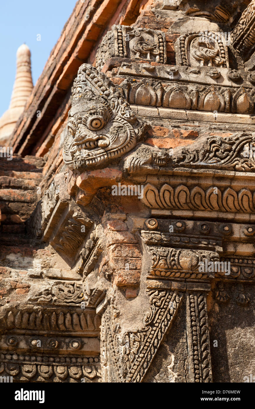 Beängstigend Wand Carving - Tayokepyay-Tempel in Bagan, Myanmar Stockfoto