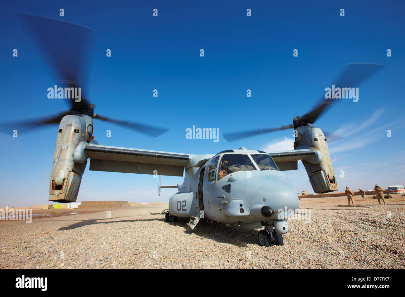 United States Marine Corps MV-22 Osprey im Leerlauf auf Landezone am strengen combat Outpost in der Provinz Helmand Afghanistan Stockfoto