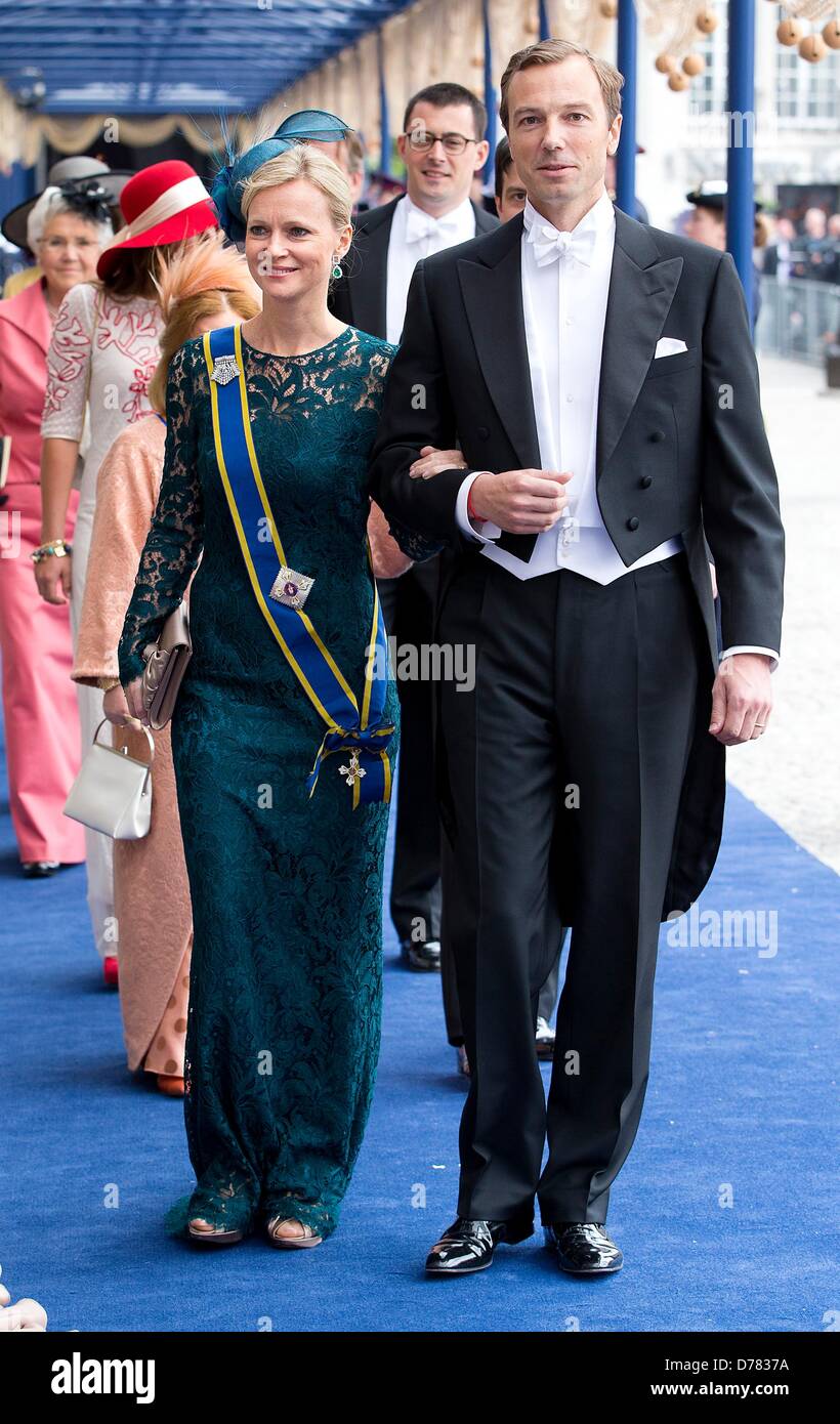 Amsterdam, Niederlande, 30. April 2013. Prinzessin Carolina von Bourbon-Parma und Albert Brenninkmeijer verlassen der Nieuwe Kerk nach feierlichen Amtseinführung von König Willem-Alexander in Amsterdam, Niederlande, 30. April 2013. Foto: Patrick van Katwijk / Niederlande, Stockfoto